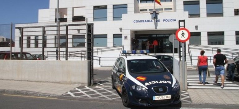POLICIA