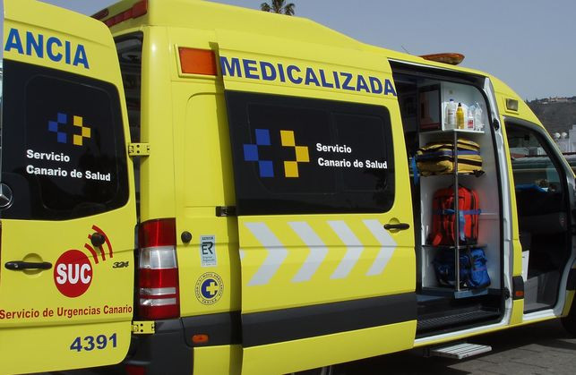 Ambulancia Servicio Urgencias Canario SUC
