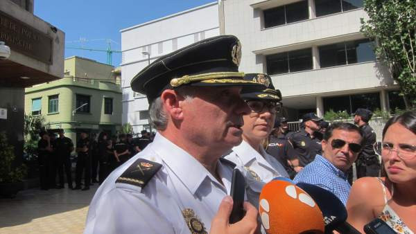 POLICIA