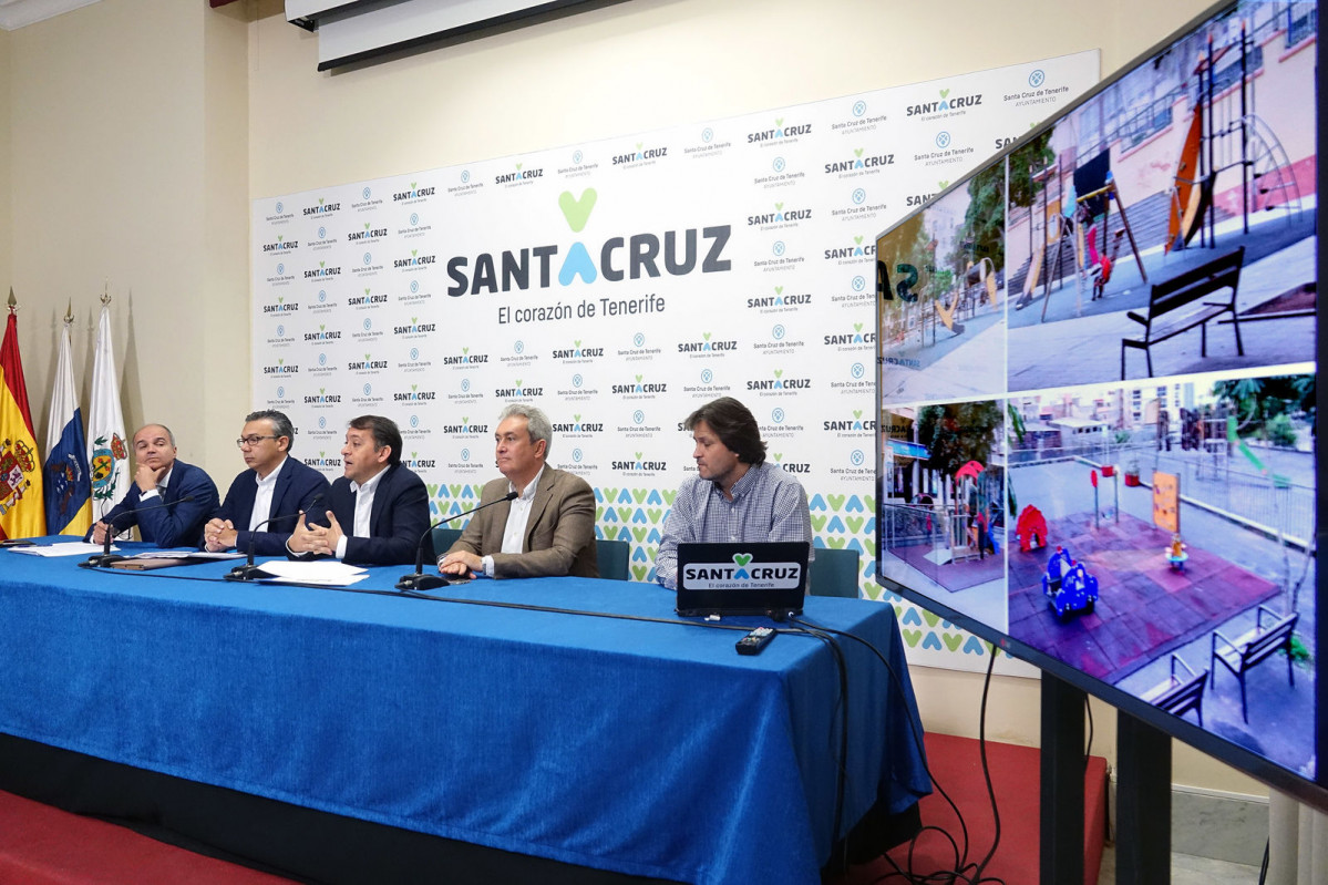 Ayuntamiento SC parquers infantiles