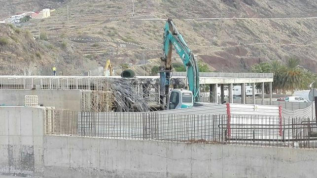 Trabajos externos derribo mamotreto