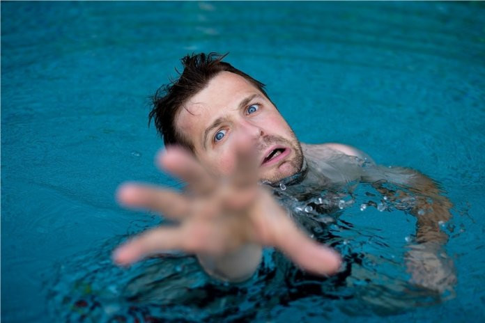 Los perturbadores anu00e1lisis de aguas que te dejaru00e1n sin ganas de bau00f1arte en piscinas pu00fablicas
