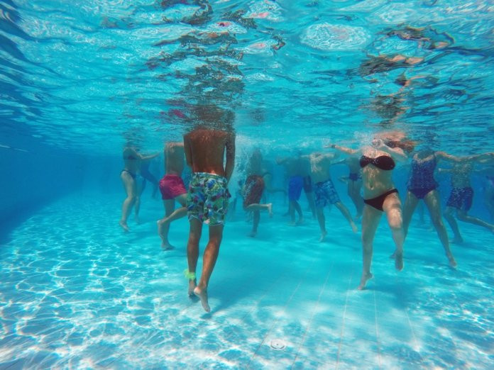 Casos de infecciu00f3n relacionados al contacto con aguas recreativas