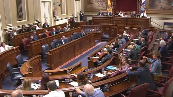 PARLAMENTO