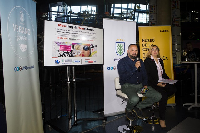 180626 El Ayuntamiento organiza el primer Encuentro de jovenes youtubers de las Palmas de Gran Canaria 2