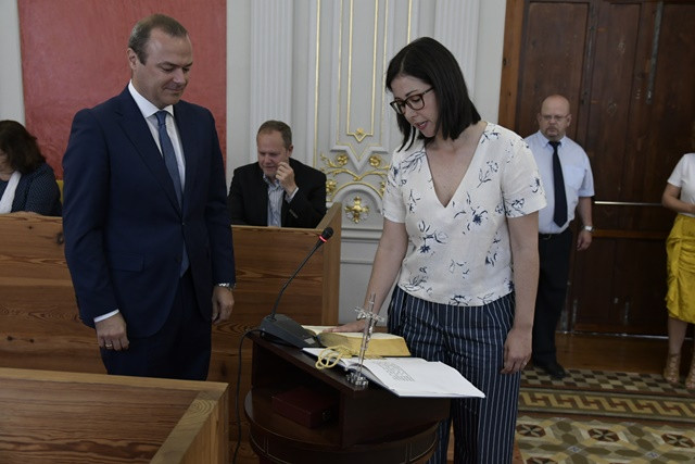 180629 Maria Amador toma posesion como concejala del Ayuntamiento de Las Palmas de Gran Canaria