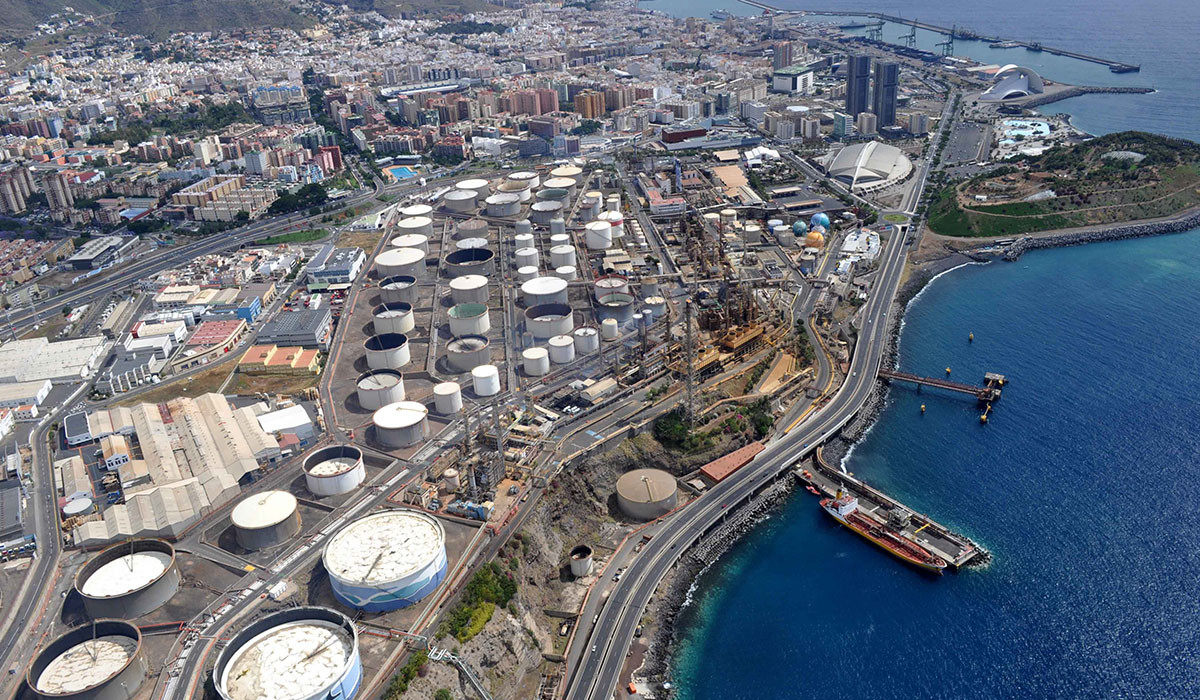 REFINERIA