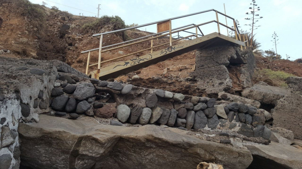 Acceso playa Igueste de San Andreu0301s 1