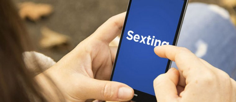 SEXTING
