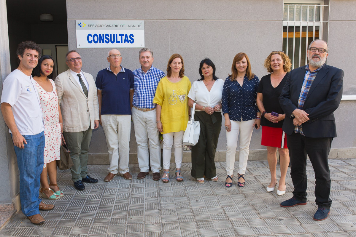 Foto de familia durante la visita