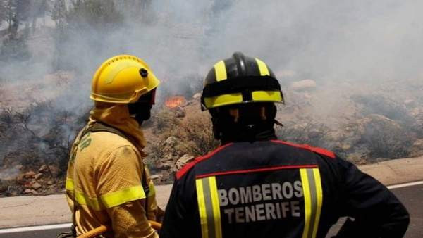 BOMBEROS