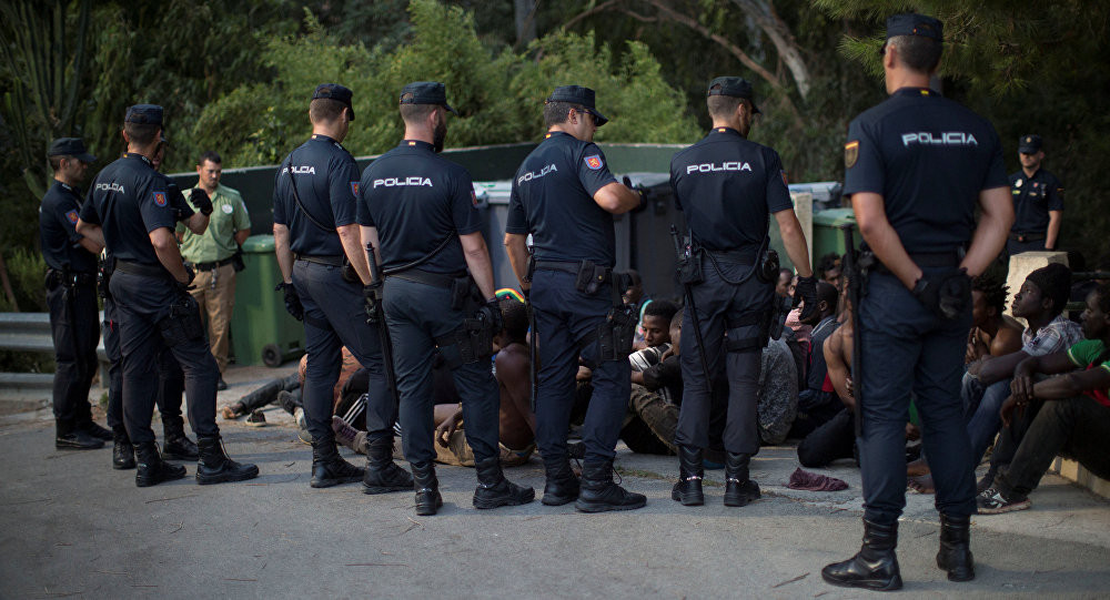 POLICIA