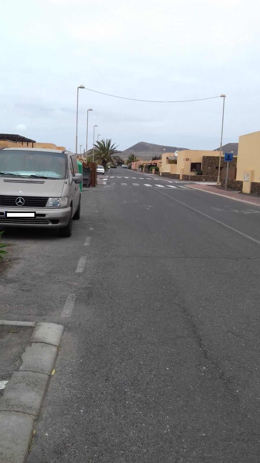 Carretera residencial Tamaragua I