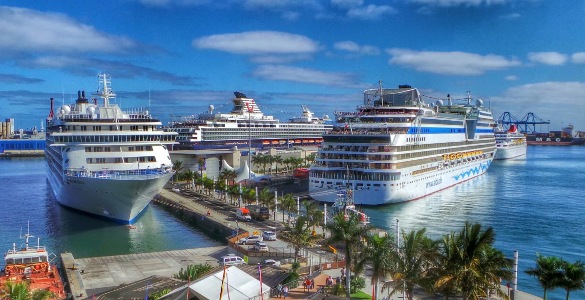 CRUCEROS