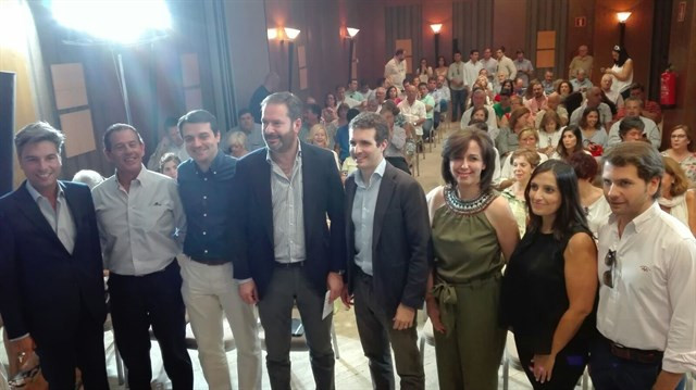Casado
