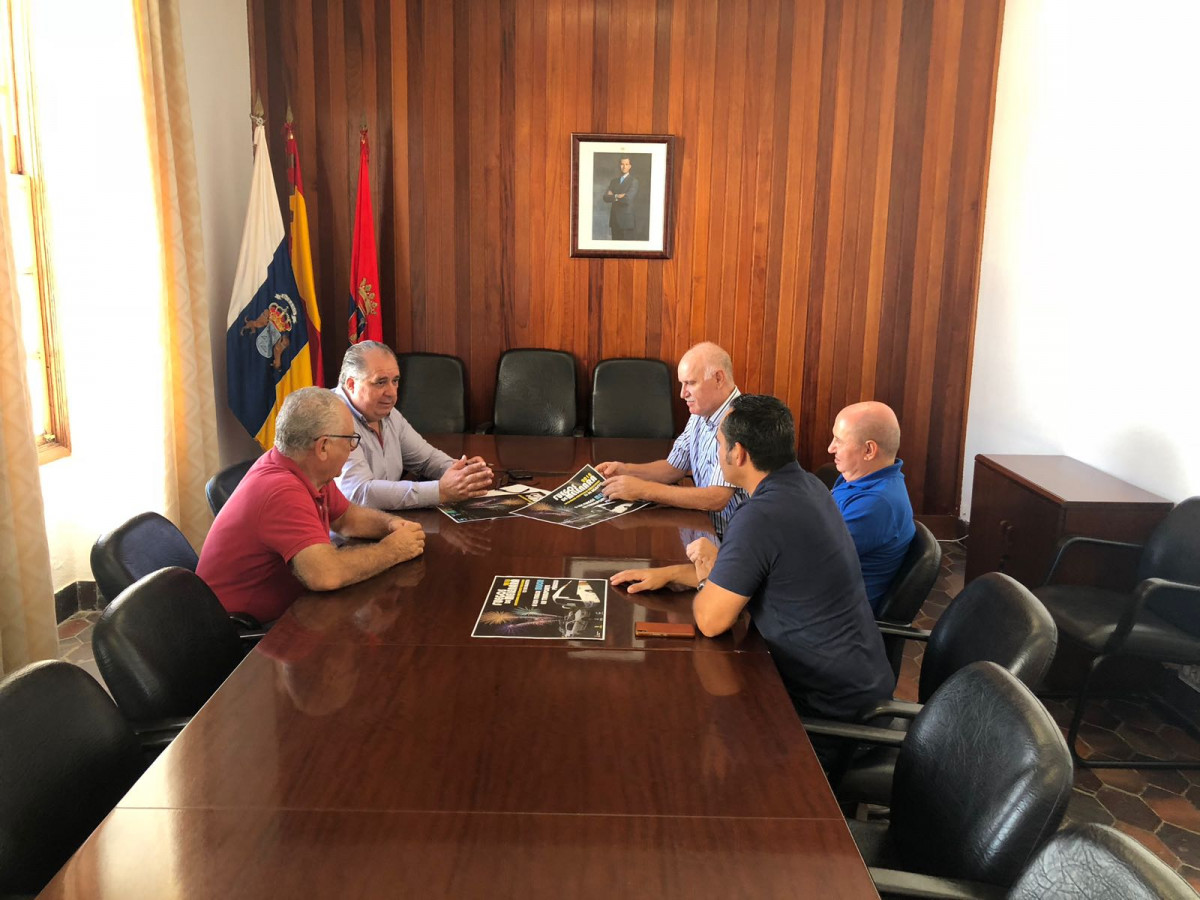 REUNIu00d3N TRANSPORTE MELENARA