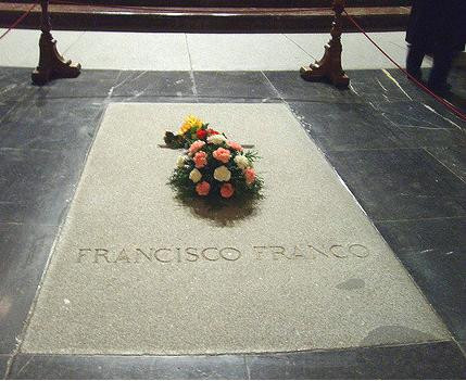 FRANCO TUMBA