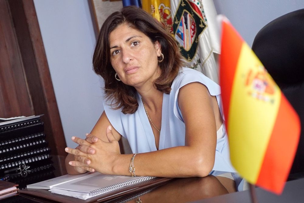 CARMEN LUISA