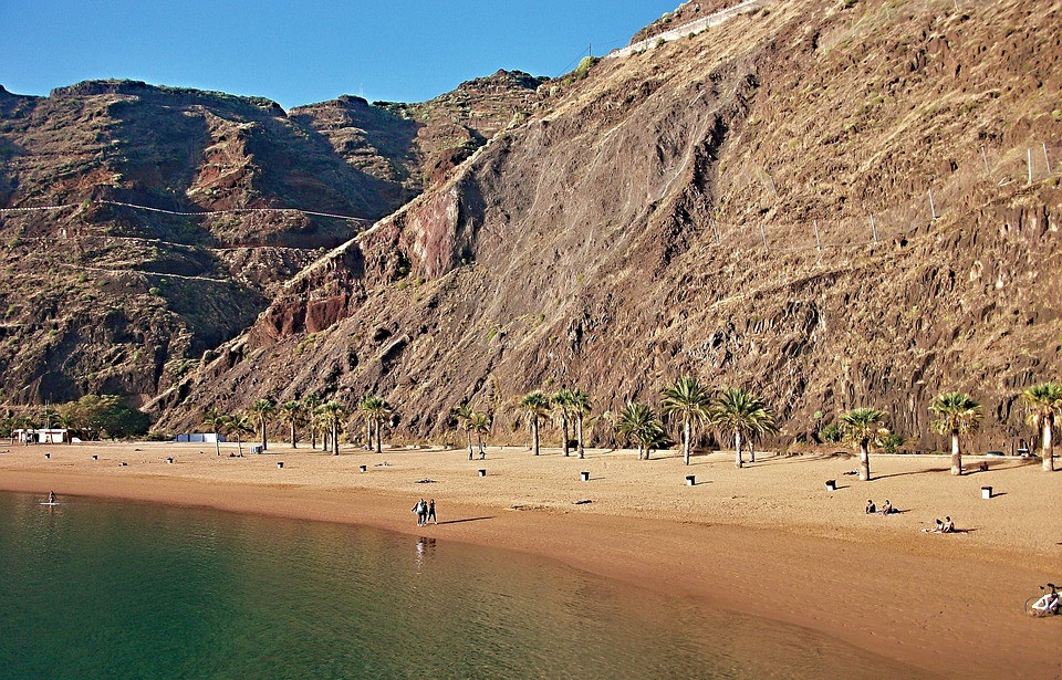 LAS TERESITAS