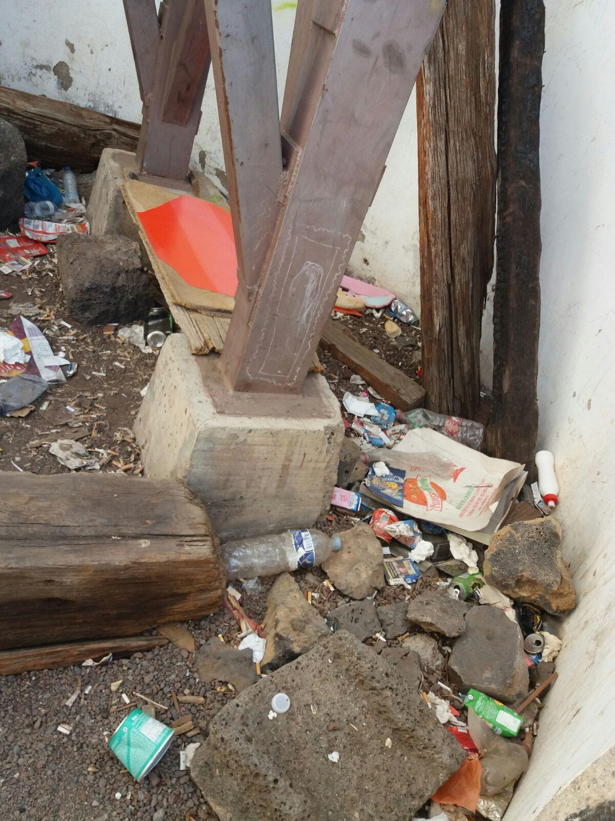 Molino Barranco Grande con restos de basura y desperdicios (Imagen tomada por Cs)