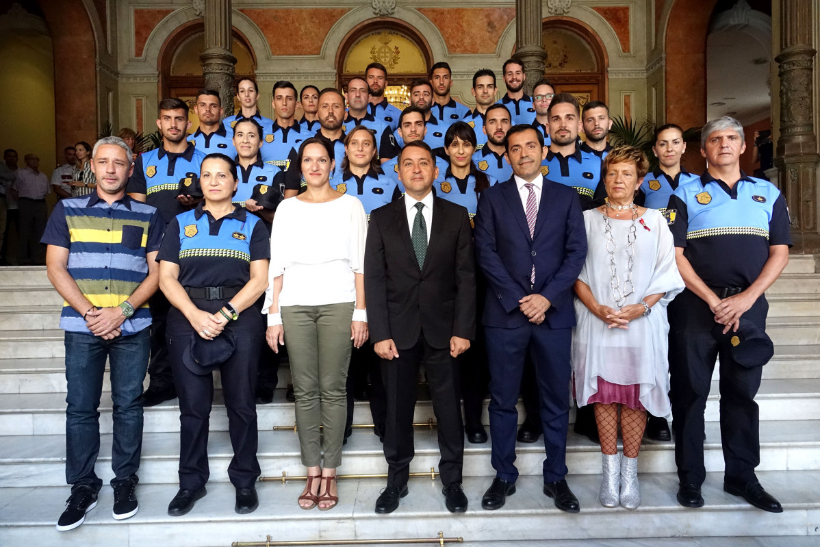 TRG 100918presentacion nueos policias8