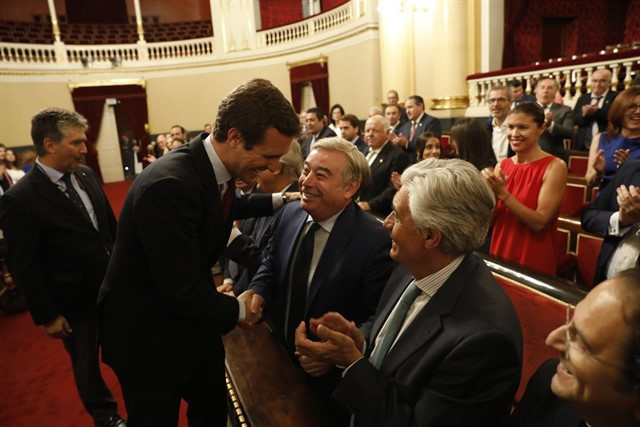 CASADO