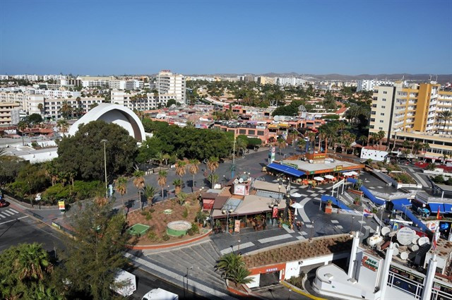 SANTA CRUZ