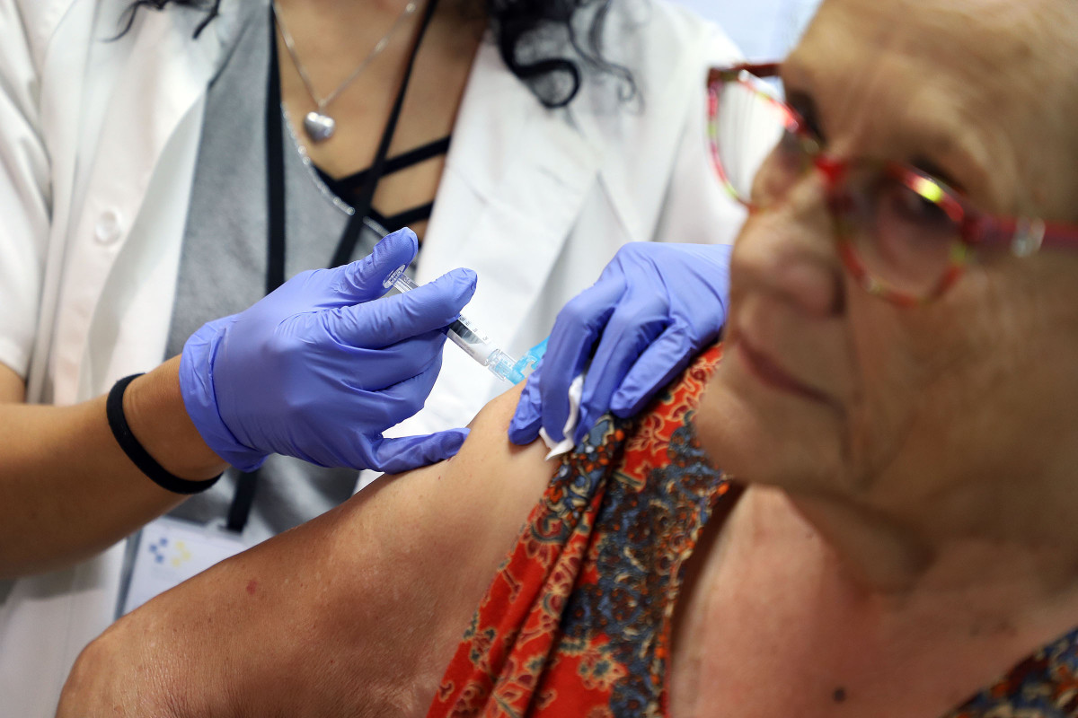 Comienza la campau00f1a de vacunaciu00f3n contra la gripe