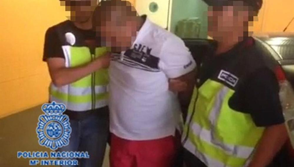 DETENIDO