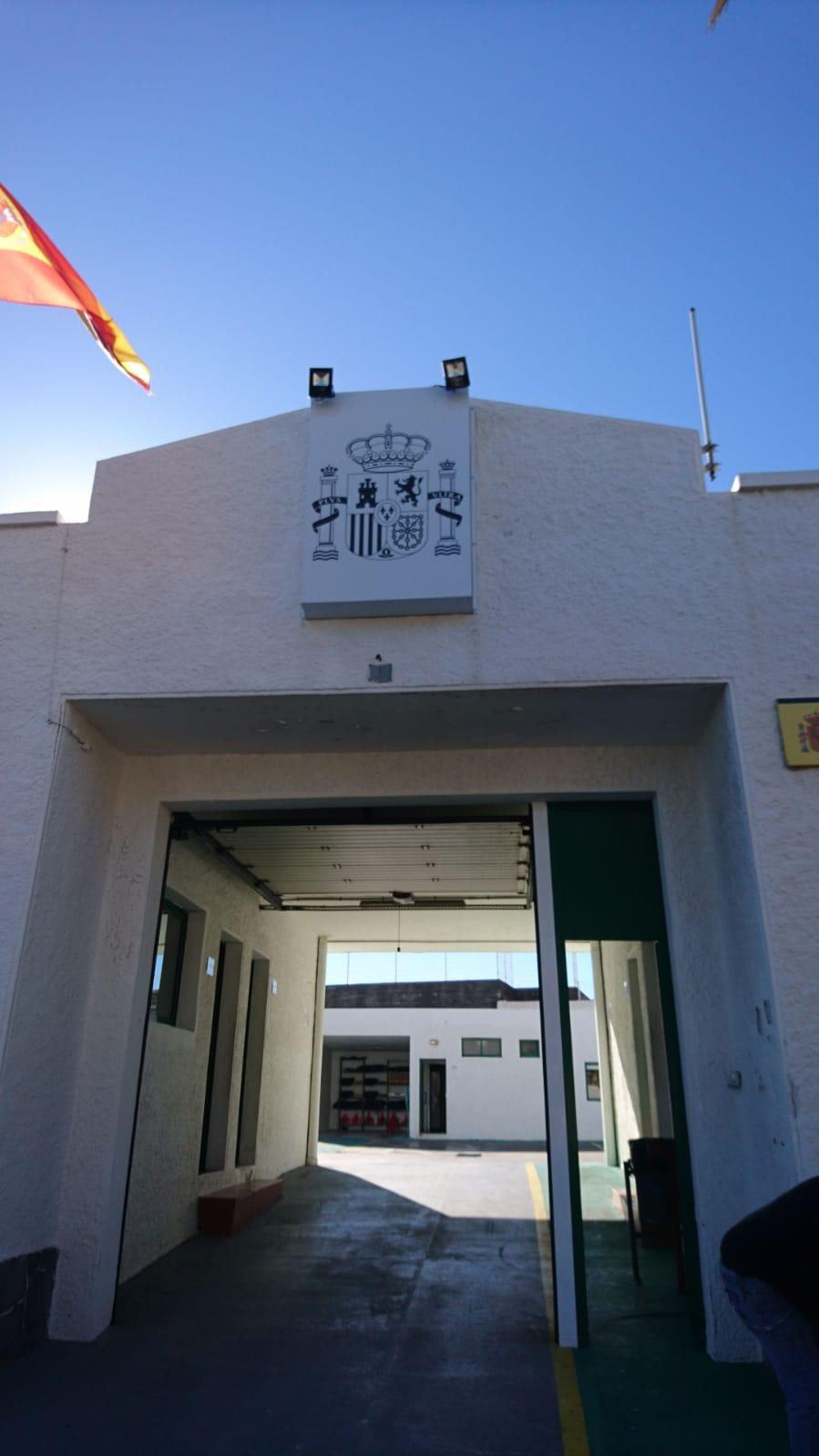 Nuevo escudo Casa cuartel Guardia Civil Candelaria