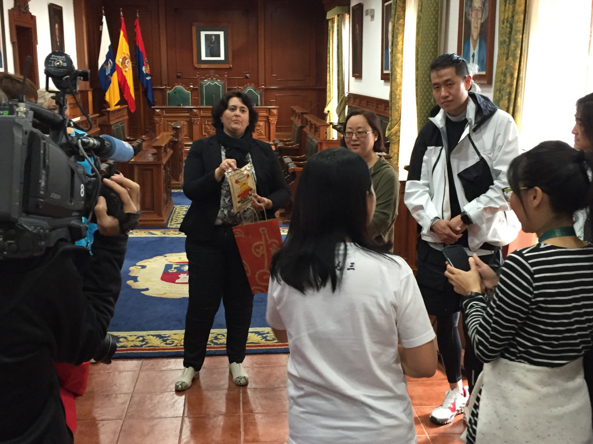 VISITA PERIODISTAS Y BLOGUEROS CHINOS 12.12 (13)