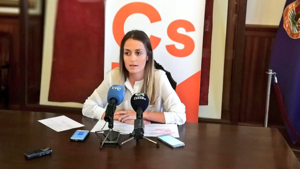 Teresa Beru00e1stegui (Cs) en rueda de prensa