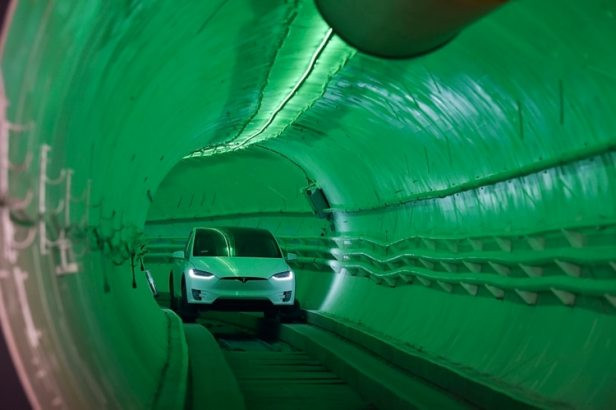 Tunnel