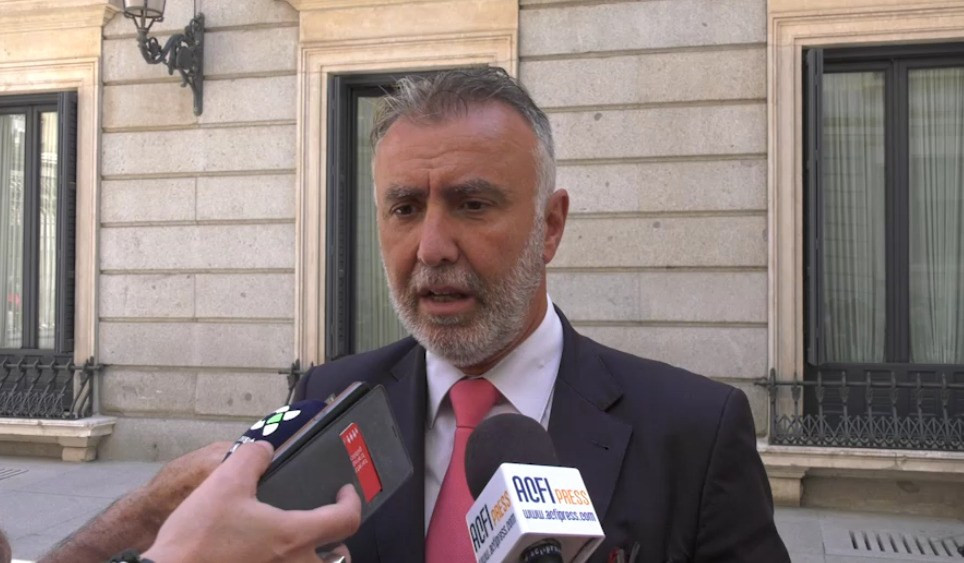 u00c1ngel Victor Torres PSOE