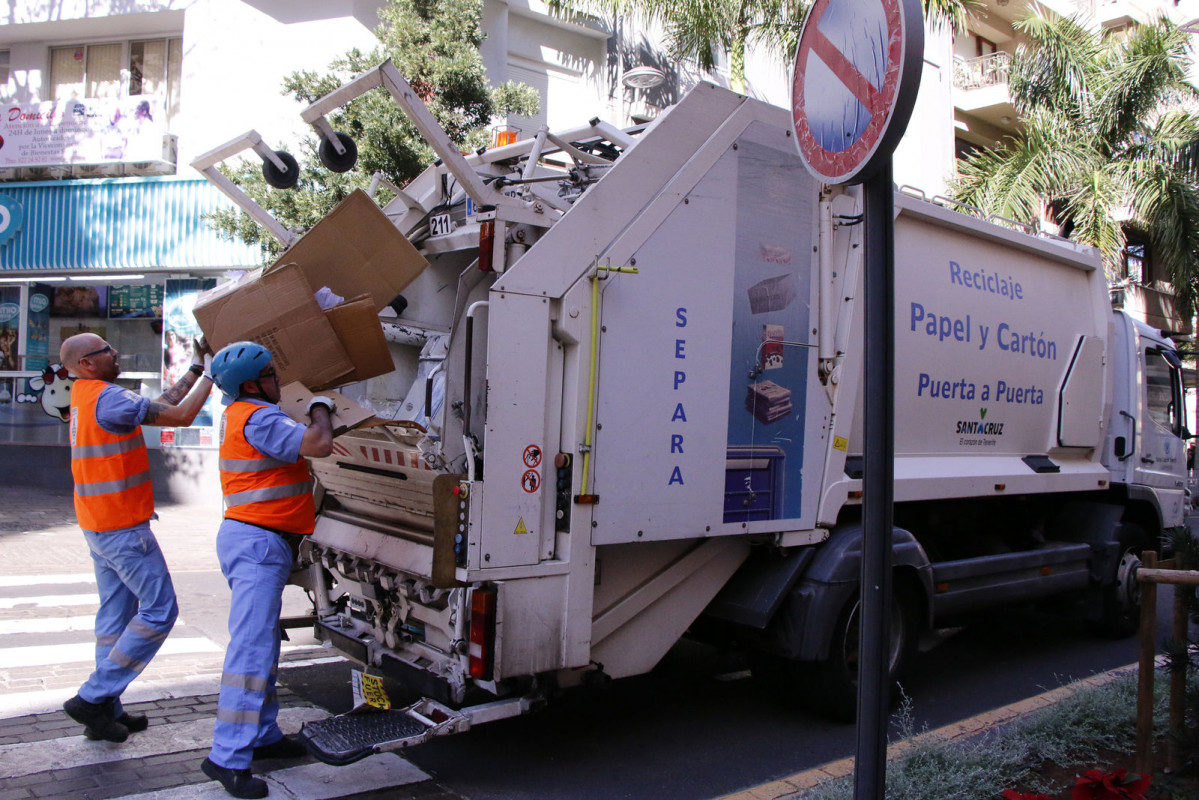 Camion basura santa Cruz