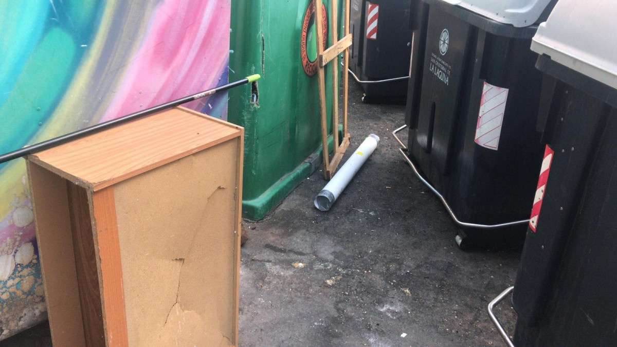 Acumulaciu00f3n basura en San Cristu00f3bal de La Laguna