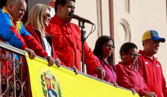 Maduro balcu00f3n