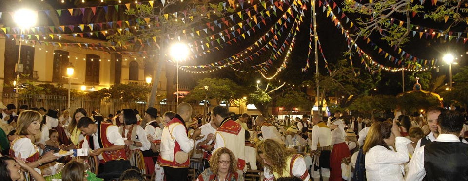 Baile de magos santa cruz g