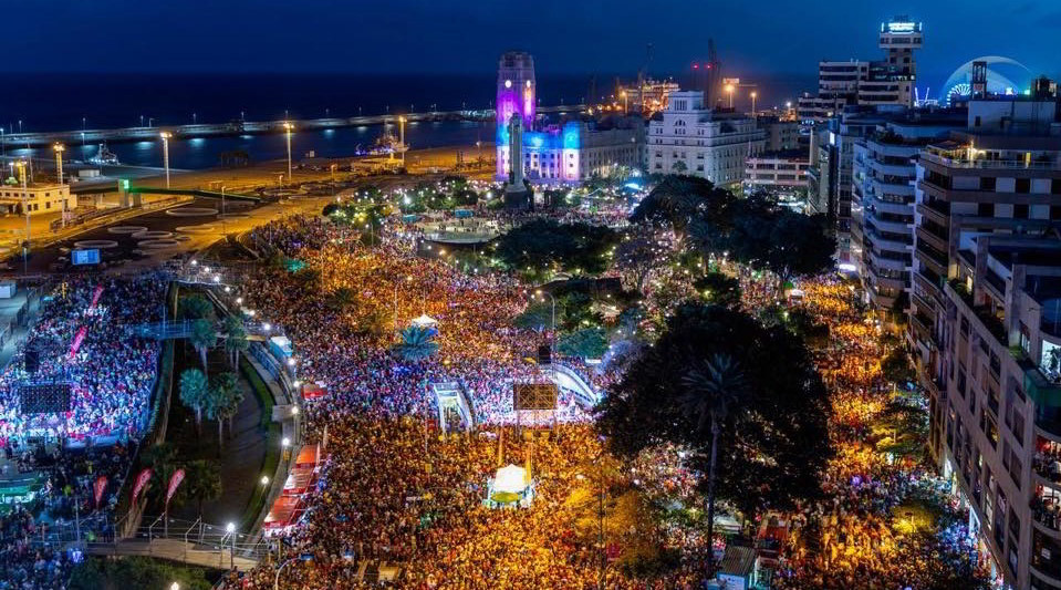Juan Luis Guerra Carnaval SC